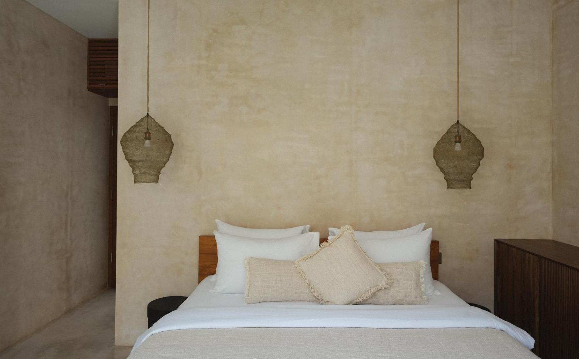 Alma Bingin Boutique Hotel Uluwatu Rum bild